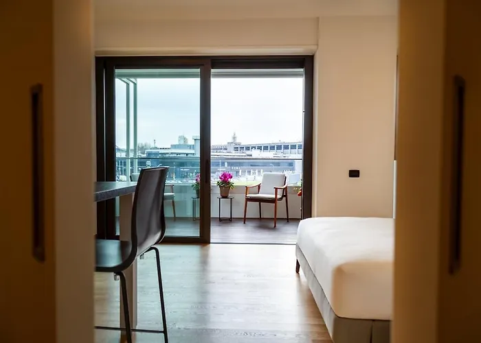 Unit D With View And Terrace Apartment